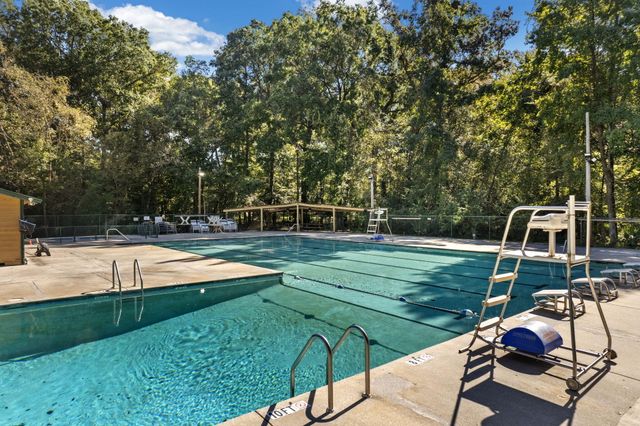 17 Plantation Circle, Summerville, SC 29485