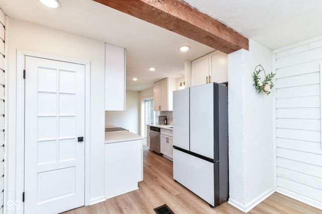 7260 W 93rd Street, Zionsville, IN 46077