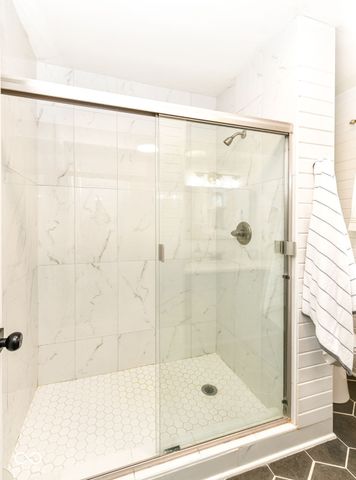 7260 W 93rd Street, Zionsville, IN 46077