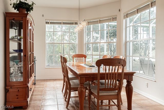 622 Mirror Lakes Falls CT, Lehigh Acres, FL 33974