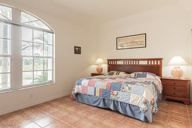 622 Mirror Lakes Falls CT, Lehigh Acres, FL 33974