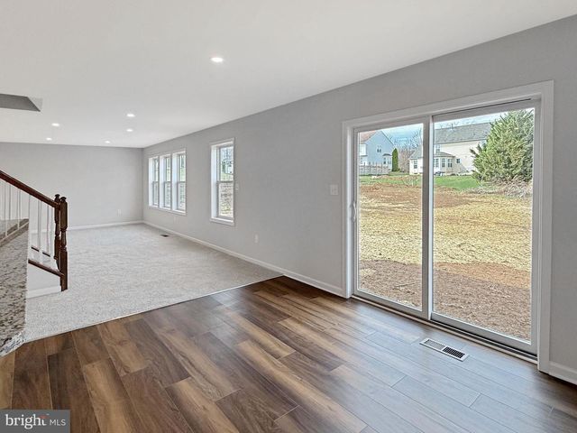 5893 BUCHANAN DR, Mercersburg, PA 17236