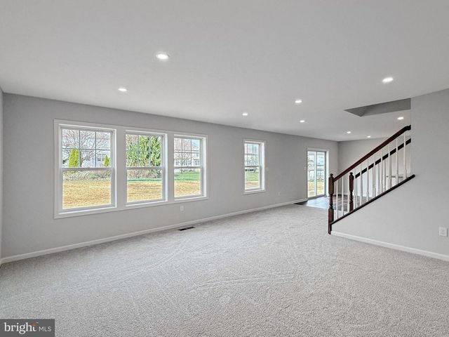 5893 BUCHANAN DR, Mercersburg, PA 17236