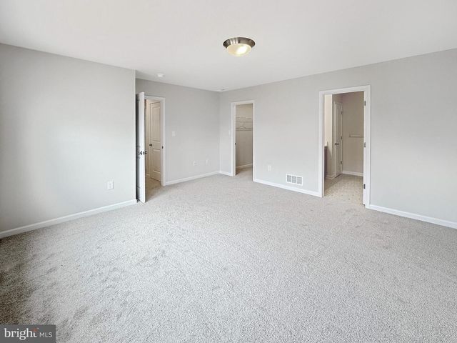 5893 BUCHANAN DR, Mercersburg, PA 17236