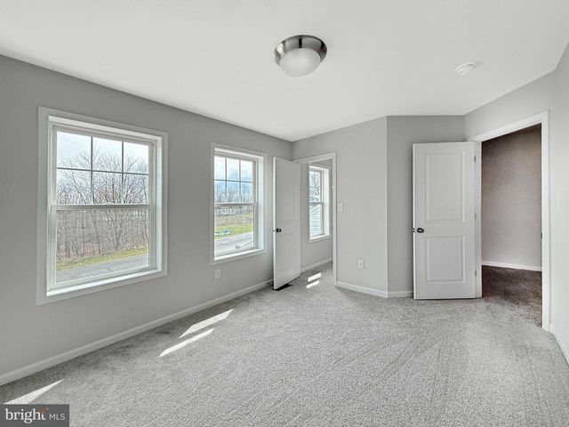 5893 BUCHANAN DR, Mercersburg, PA 17236