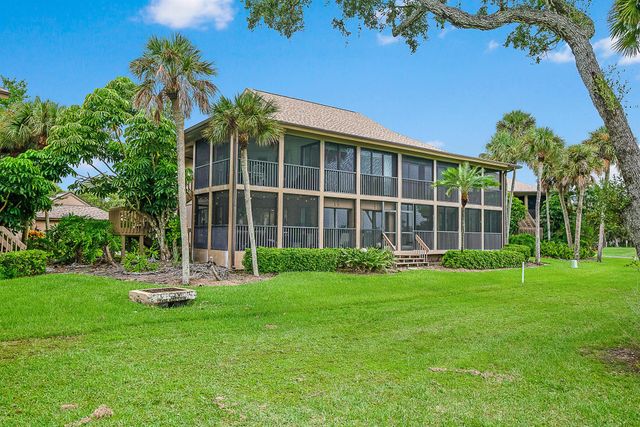 269 NE Edgewater Drive, Stuart, FL 34996