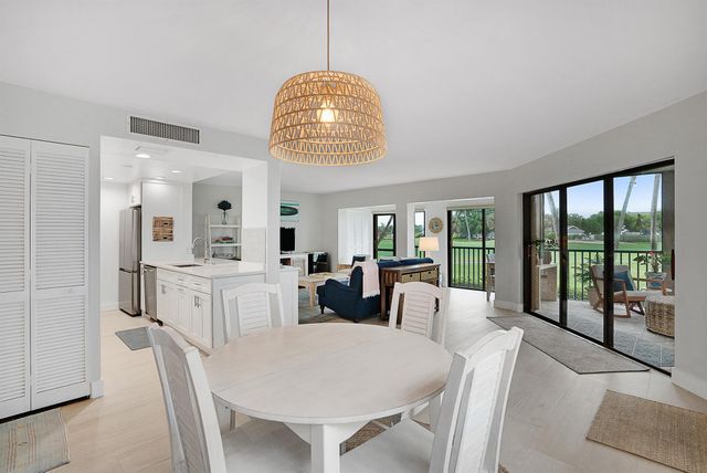 269 NE Edgewater Drive, Stuart, FL 34996