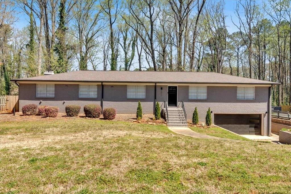 3819 Dora SE Drive, Smyrna, GA 30082