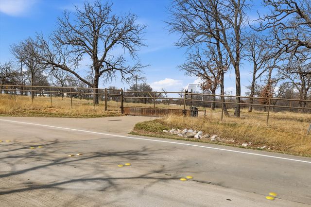 225 Orchid Hill Lane, Copper Canyon, TX 76226