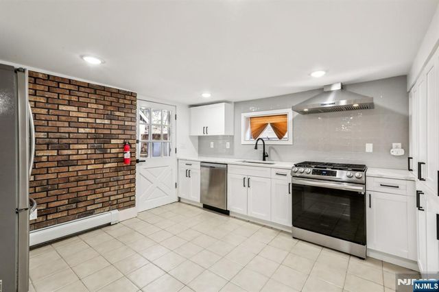 59 Virginia Avenue, Fort Lee, NJ 07024