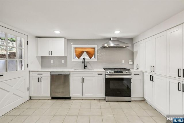 59 Virginia Avenue, Fort Lee, NJ 07024