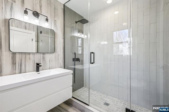 59 Virginia Avenue, Fort Lee, NJ 07024