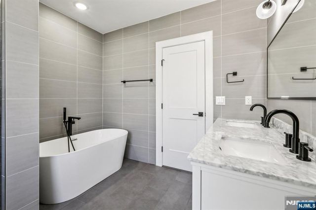 59 Virginia Avenue, Fort Lee, NJ 07024