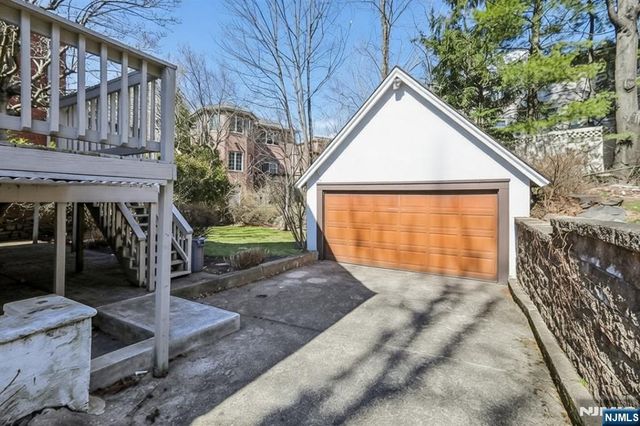 59 Virginia Avenue, Fort Lee, NJ 07024