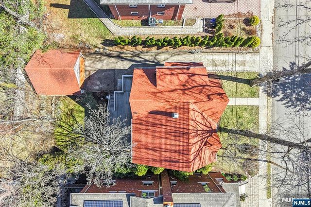 59 Virginia Avenue, Fort Lee, NJ 07024