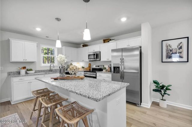 450 Galloping Foal Way SE, Bolivia, NC 28422