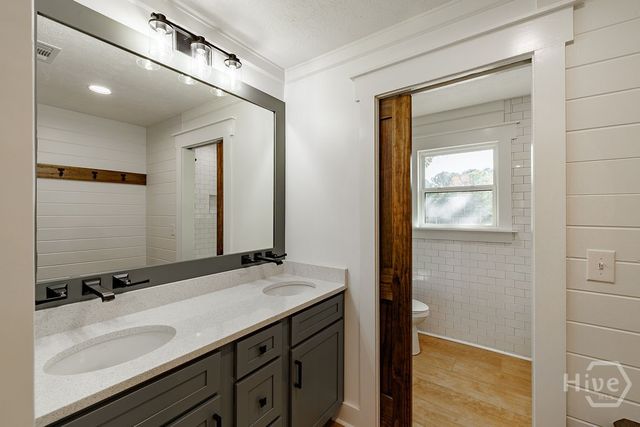 1412 Old Bishop Road, Bishop, GA 30621
