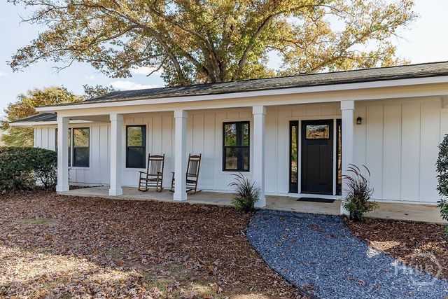 1412 Old Bishop Road, Bishop, GA 30621
