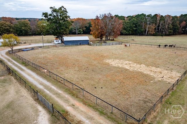1412 Old Bishop Road, Bishop, GA 30621