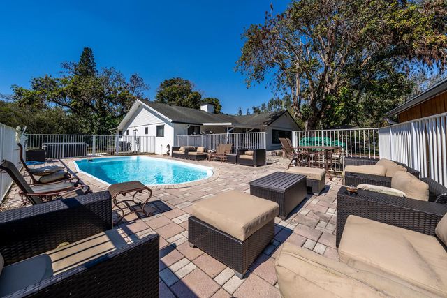 1710 SW 142nd Avenue, Davie, FL 33325