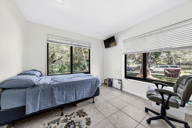 1710 SW 142nd Avenue, Davie, FL 33325