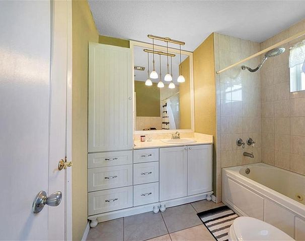 1710 SW 142nd Avenue, Davie, FL 33325