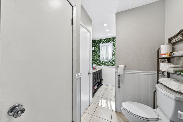 1710 SW 142nd Avenue, Davie, FL 33325