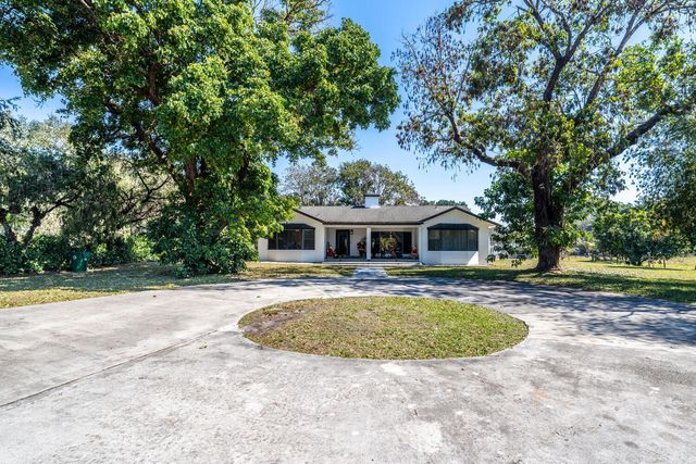 1710 SW 142nd Avenue, Davie, FL 33325