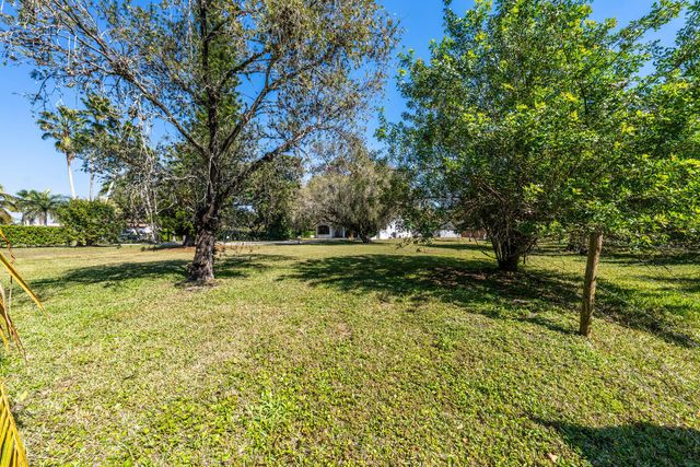1710 SW 142nd Avenue, Davie, FL 33325