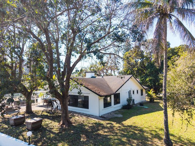 1710 SW 142nd Avenue, Davie, FL 33325