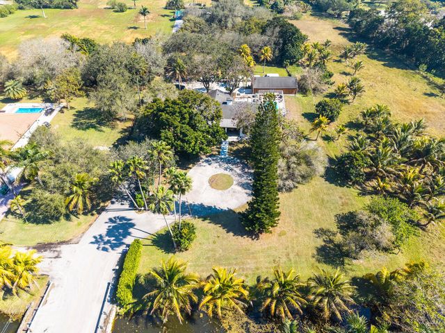 1710 SW 142nd Avenue, Davie, FL 33325