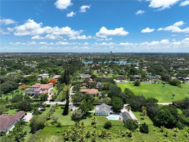 1710 SW 142nd Avenue, Davie, FL 33325