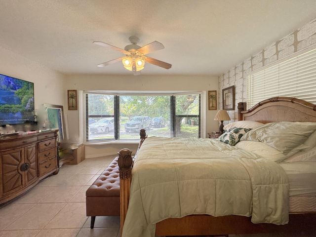 1710 SW 142nd Avenue, Davie, FL 33325