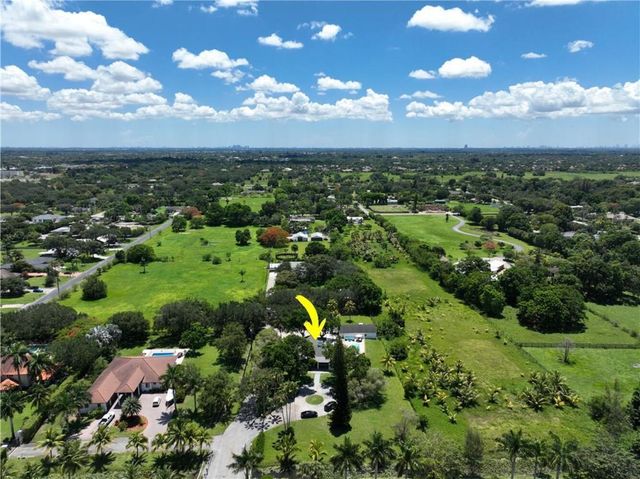 1710 SW 142nd Avenue, Davie, FL 33325