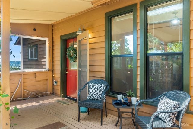 361 SE Totten Shores Drive, Shelton, WA 98584