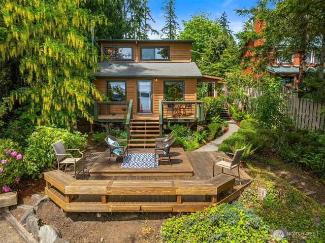 361 SE Totten Shores Drive, Shelton, WA 98584