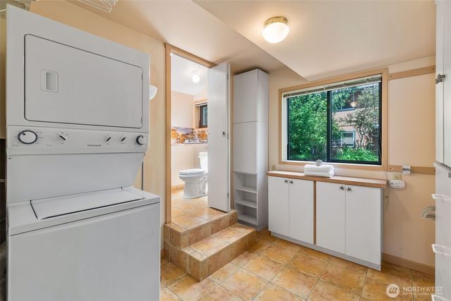 361 SE Totten Shores Drive, Shelton, WA 98584