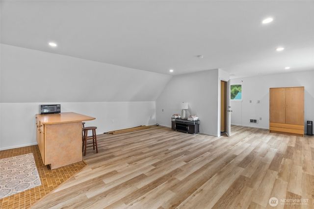 361 SE Totten Shores Drive, Shelton, WA 98584