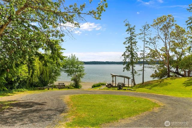 361 SE Totten Shores Drive, Shelton, WA 98584