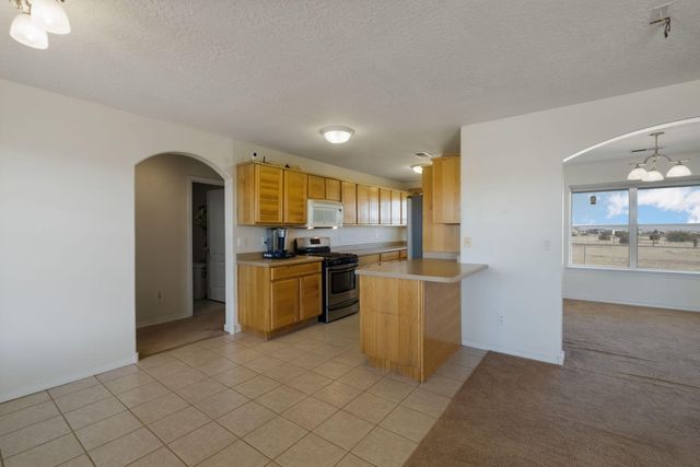 10 Odette Court, Edgewood, NM 87015