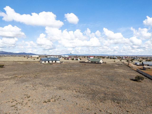 10 Odette Court, Edgewood, NM 87015