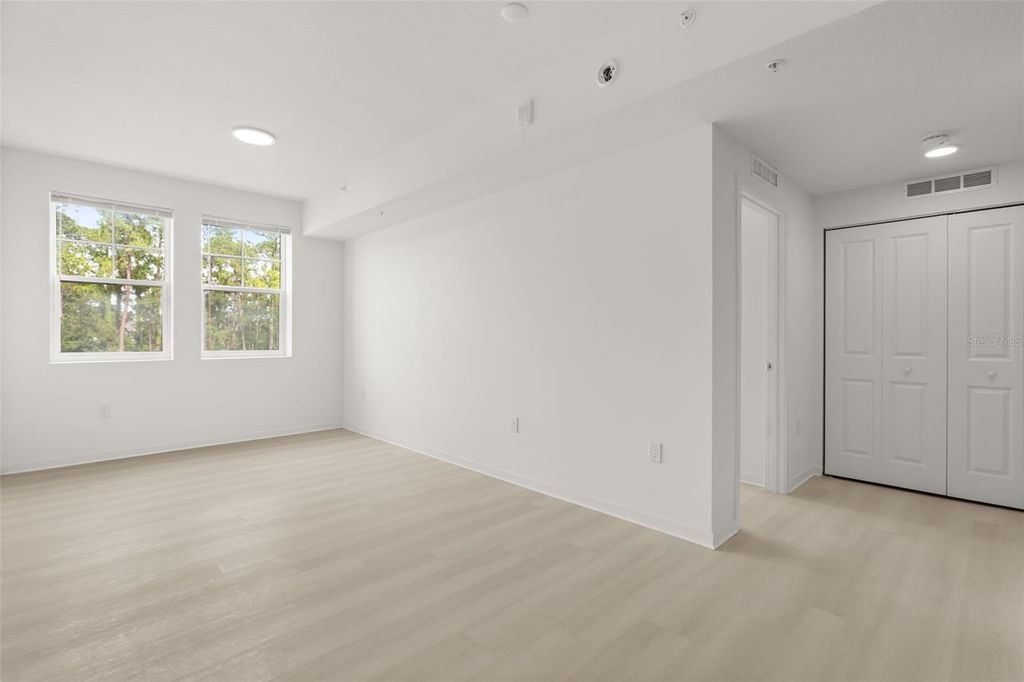 Image 22 of property listing at 5587 MILLENIA PARK BOULEVARD 308, Orlando, FL 32839