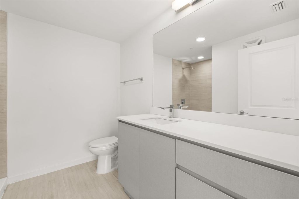 Image 25 of property listing at 5587 MILLENIA PARK BOULEVARD 308, Orlando, FL 32839