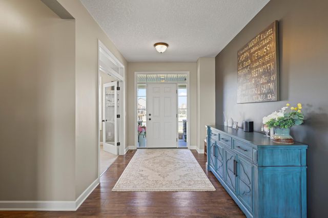 4377 Parkview Circle, Anoka, MN 55303