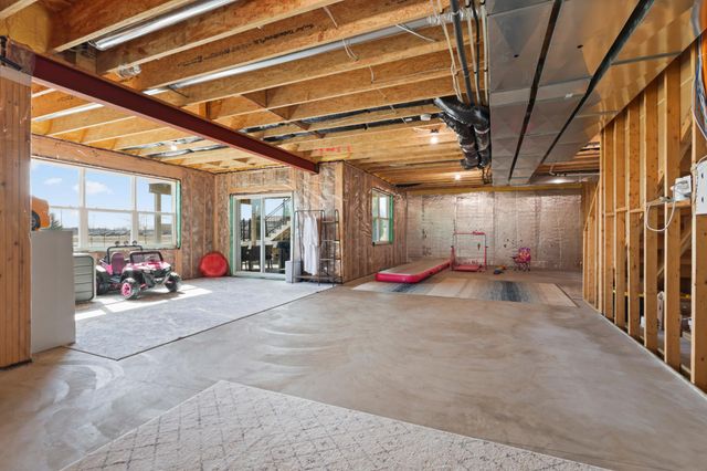 4377 Parkview Circle, Anoka, MN 55303