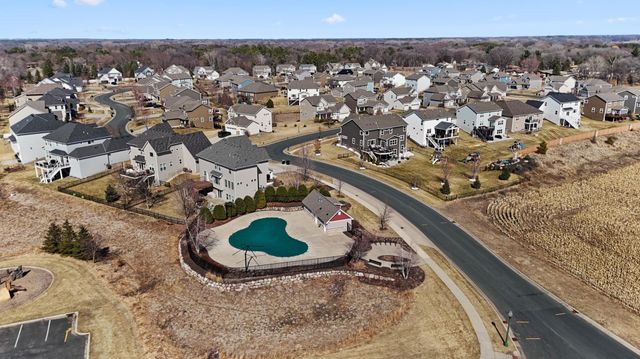 4377 Parkview Circle, Anoka, MN 55303