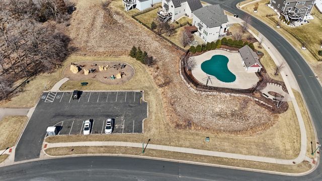 4377 Parkview Circle, Anoka, MN 55303