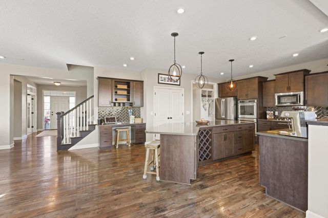 4377 Parkview Circle, Anoka, MN 55303