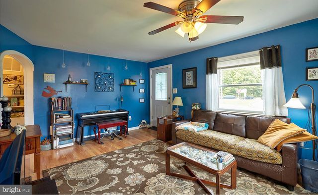 405 N WARWICK ROAD, Lawnside, NJ 08045