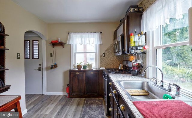 405 N WARWICK ROAD, Lawnside, NJ 08045